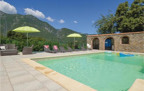 Santa-Maria-Poggio Maison | Awesome Home In Santa Maria Poggio