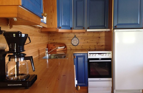 Hyllestad Cabine | Awesome Home In Hyllestad With Kitchen