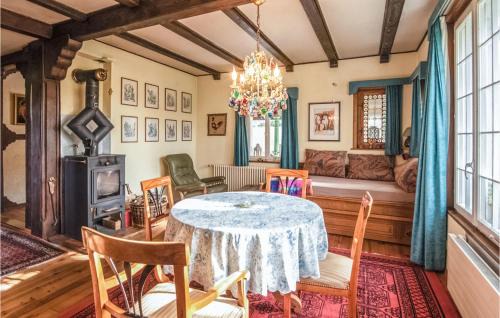 Knringue Maison | Awesome Home In Knoeringue With Sauna