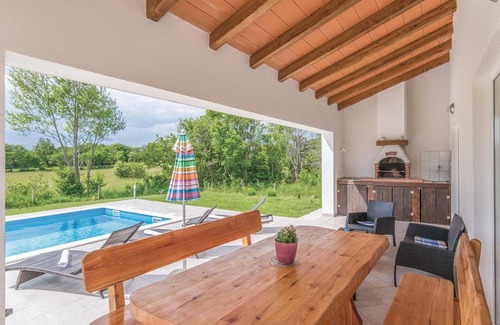 Kapelica Maison | Superbe maison à Labin avec cuisine