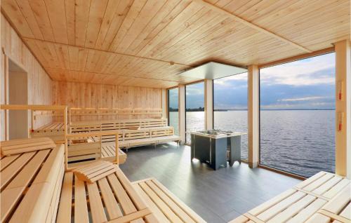 Lembruch Maison | Awesome Home In Lembruchdümmer See