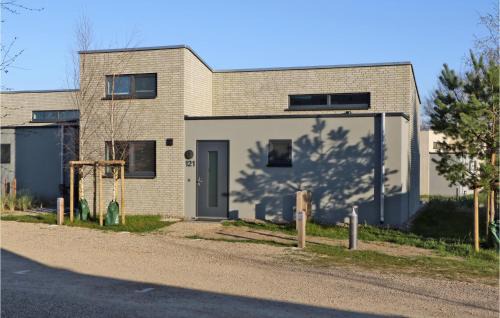 Lembruch Maison | Awesome Home In Lembruchdümmer See