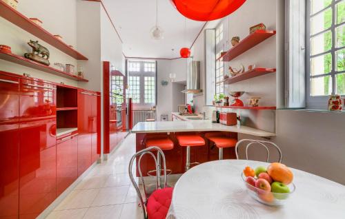 Lencloitre Maison | Awesome Home In Lencloître