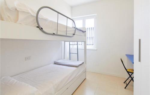 Magliolo Maison | Awesome Home In Magliolo With Kitchen