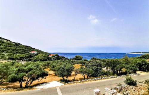 Miholascica Maison | Awesome Home In Miholascica