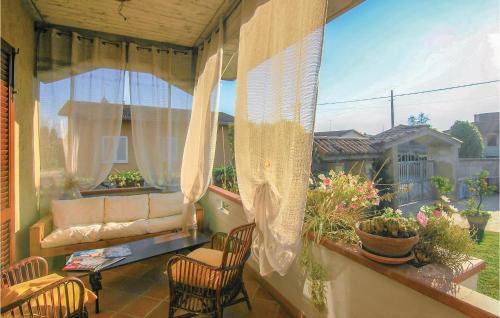 Capanne-Prato-Cinquale Maison | Awesome Home In Montignoso -Ms-