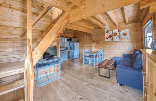 gmina Bedzino Maison | Awesome Home In Mscice With Wifi