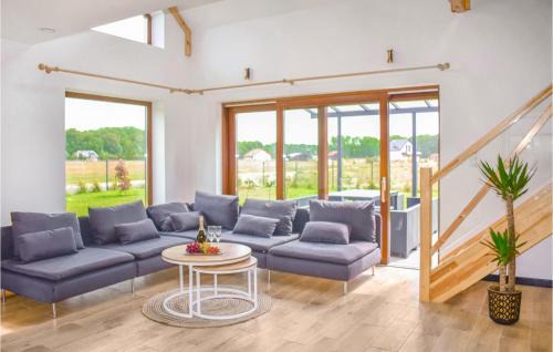 Miroszewo Maison | Awesome Home In Nowe Warpno With Wifi