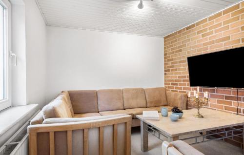 ster Assels Maison | Awesome Home In Øster Assels With Wifi