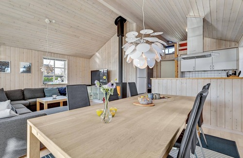 Ronde Maison | Belle maison de 3 chambres à Rønde