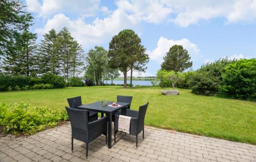 Roskilde Maison | Awesome Home In Roskilde With Wifi
