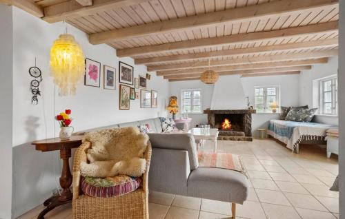 Roskilde Maison | Awesome Home In Roskilde With Wifi