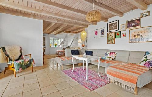 Roskilde Maison | Awesome Home In Roskilde With Wifi