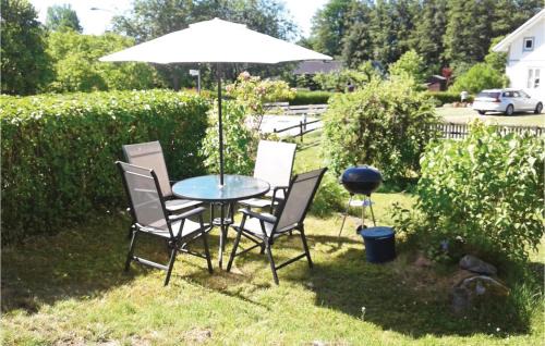 Sjotorp Maison | Awesome Home In Sjötorp With Wifi