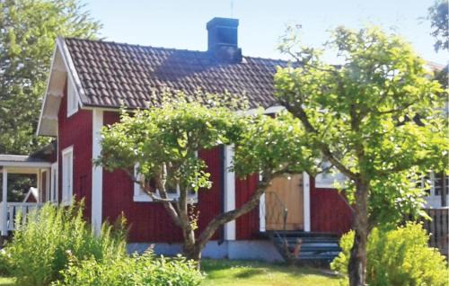 Sjotorp Maison | Awesome Home In Sjötorp With Wifi