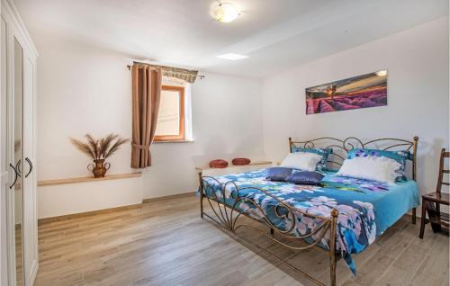Koper Maison | Awesome Home In Smarje