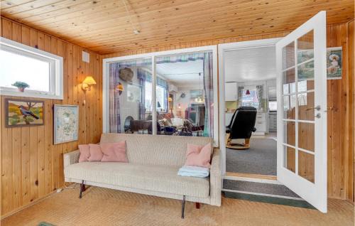 Sønder Nissum Maison | Awesome Home In Ulfborg With Kitchen
