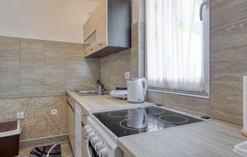 Veli Losinj Maison | Awesome Home In Veli Losinj With Wifi