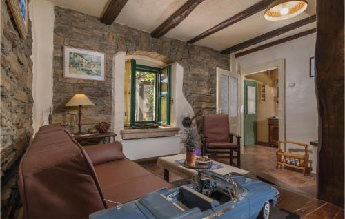 Krsan Maison | Awesome Home In Zatka