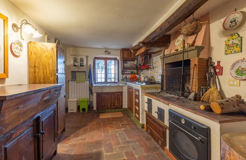 Saturnana Maison | Superbe maison à Villa di Piteccio