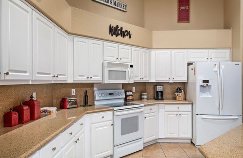 Silverton Maison | Awesome Sun and Swim Family Fun Home Heated Pool