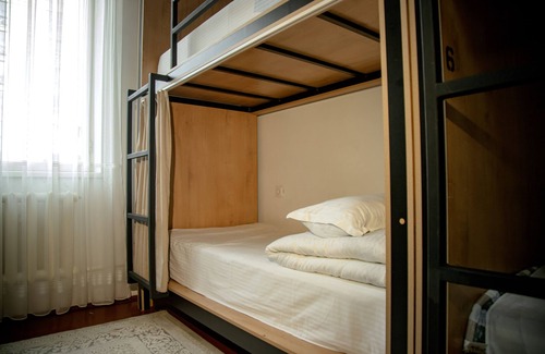 Osh Auberge | Ayla Hostel