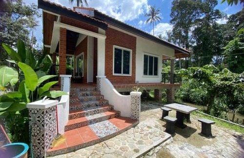 Kampung Lubuk Kelubi Maison | Ayra House Hulu Langat