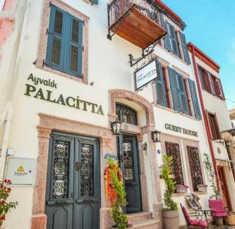 Ayvalik City Center Hôtel | Ayvalık Palacitta Guesthouse