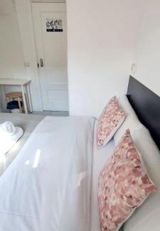 Numancia Hôtel | AYZ Sierra de Meira - Auto check-in property