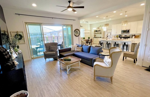 Buckeye Maison | AZ Sunshine Home(25 min to Airport)Resort Backyard~BBQ/POOL~ Spring Training🏟