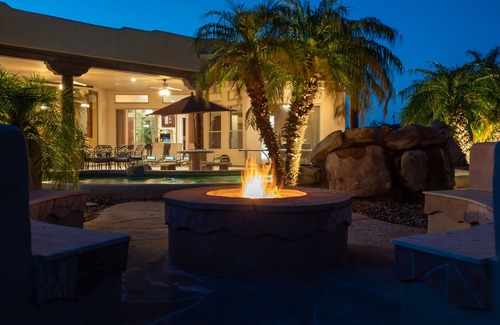 Peoria Maison | Spacieuse propriété Sunset avec piscine, intimité et proche de tout sauf des voisins