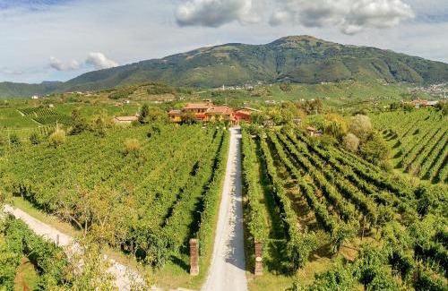 Valdobbiadene Maison | Azienda Agricola Campion