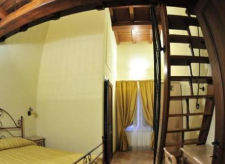 Casali di Serravalle Maison | Azienda Agrituristica La Valle del Sambuco