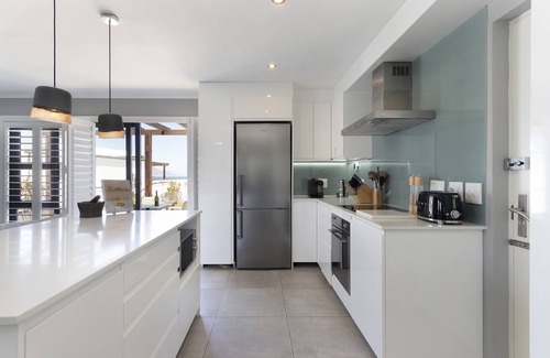 Big Bay Appartement | Azure 220, Blouberg