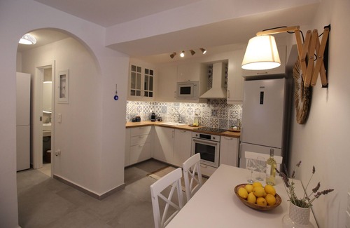 idhra Appartement | Azure Haven