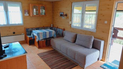 Bubanatvolgy Appartement | Búbánatvölgyi Apartman Esztergom