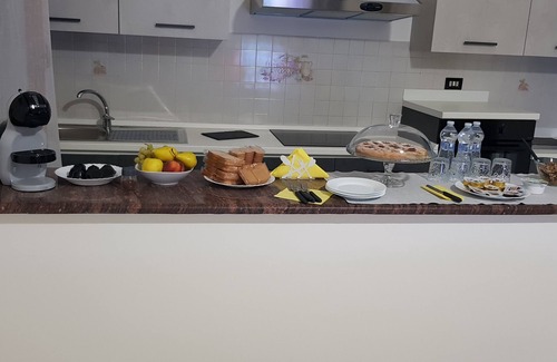 Eboli Appartement | Le parking gratuit du B&B A Casa di Anto Eboli se trouve à quelques minutes de Palasele