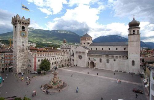 Trento Old Town Lit Et Petit-Déjeuner | B&B and Apartments Al Duomo