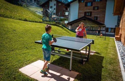 Graechen Appartement | B&B AZapartments Lunic