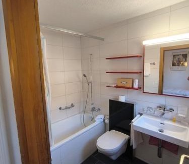 Savognin Hôtel | B&B Bela Riva