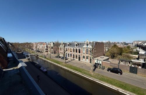 Haarlem Lit Et Petit-Déjeuner | B&B Brouwersvaart