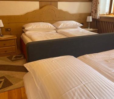 Fai della Paganella Lit Et Petit-Déjeuner | B&B Casa Fiorita