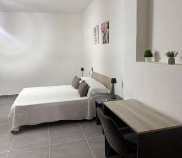 Baia Domizia Lit Et Petit-Déjeuner | B&B centro baia domizia