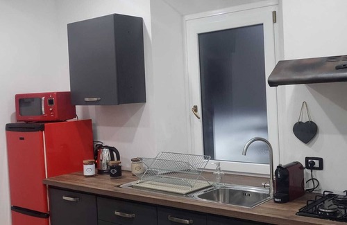 Marino Lit Et Petit-Déjeuner | B&B Civico 133 Appartamento PT con Terrazzo Marino