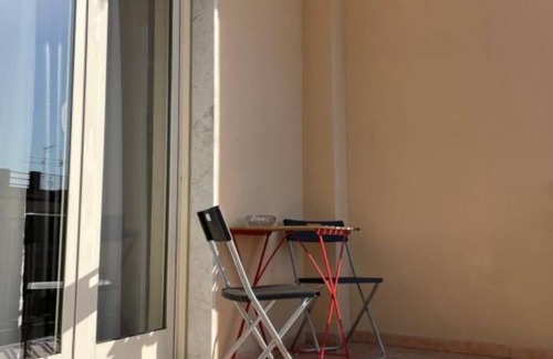 Volla Maison | B&B D'Aponte Home: Double/Twin Room with Single Beds