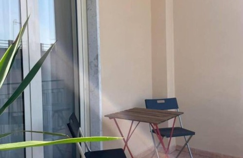 Volla Maison | B&B D'Aponte Home: Double/Twin Room with Single Beds