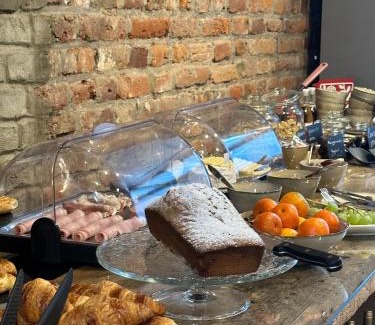 Voort Lit Et Petit-Déjeuner | B & B De Romeinse Katzei
