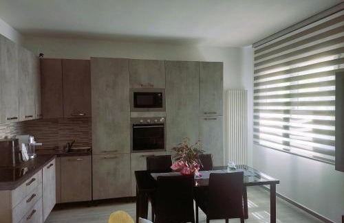 Borgo Tossignano Lit Et Petit-Déjeuner | B&B di Paola e Luca