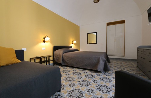 Atessa Lit Et Petit-Déjeuner | B&B Ex Albergo Centrale Atessa a place that has a history