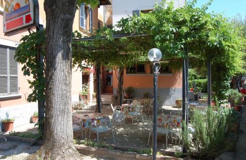 Passignano sul Trasimeno Lit Et Petit-Déjeuner | B&B Florida House